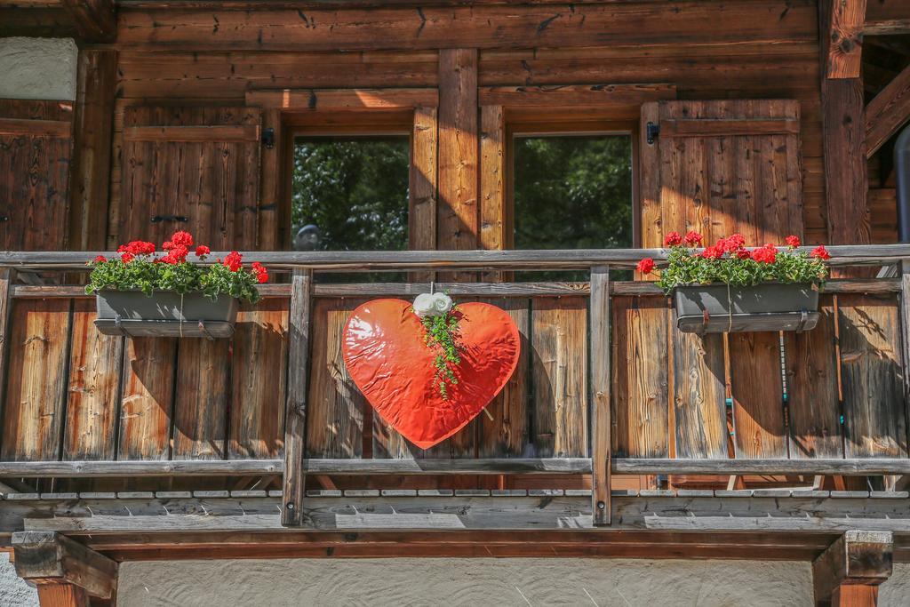 Bed And Breakfast Chalet Manava Морзин Екстериор снимка